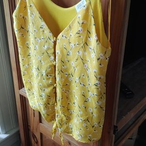 NWT Sienna Sky Yellow Floral Button Tank Blouse